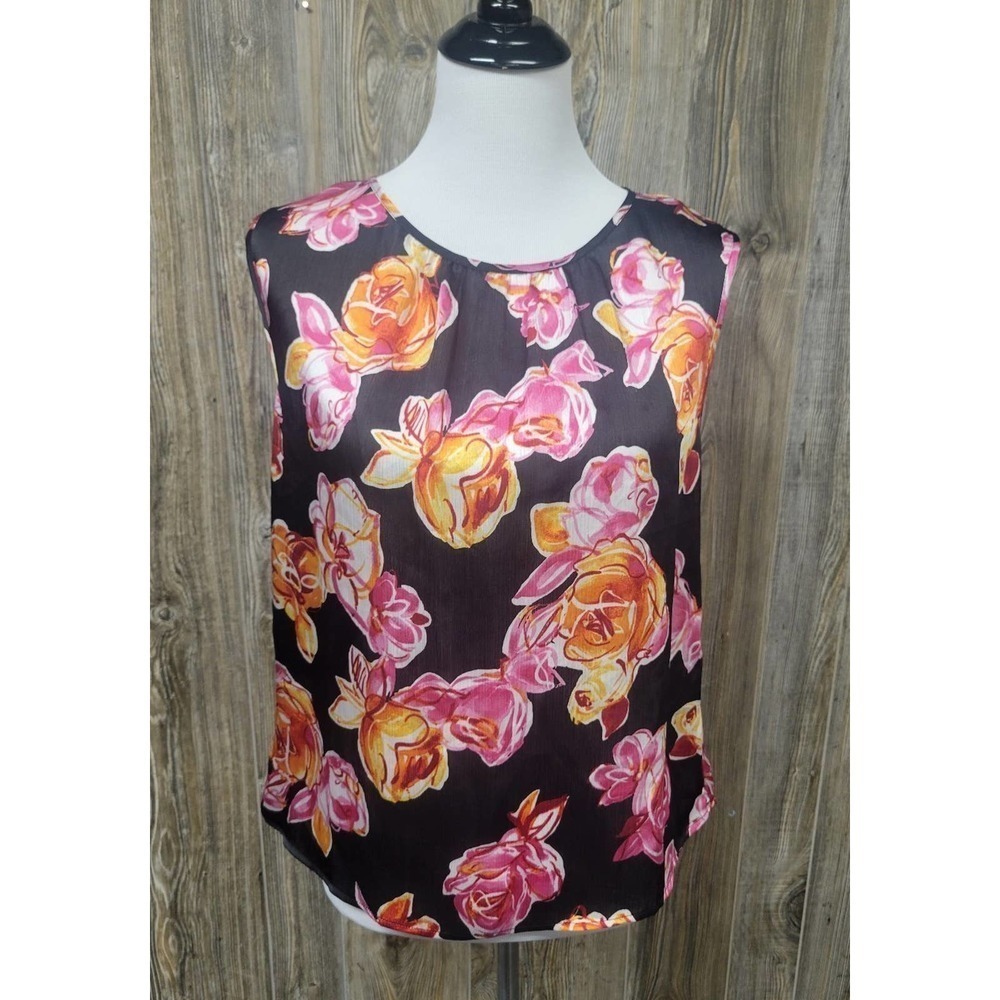 NWOT Floral Tahari blouse large